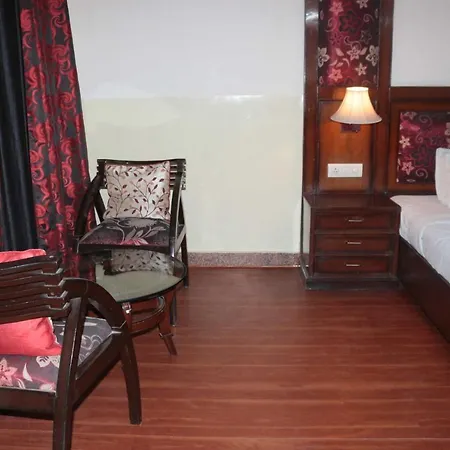 Hotel New Empire-3